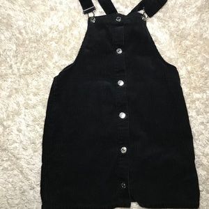 Overall dress